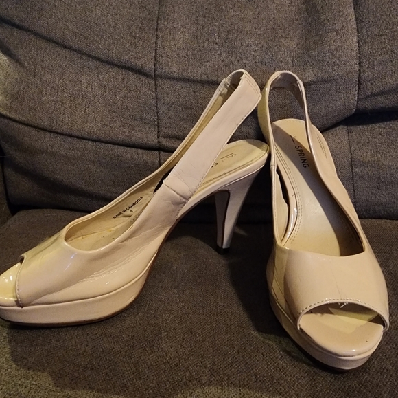 Call is Spring, heel - Picture 3 of 4